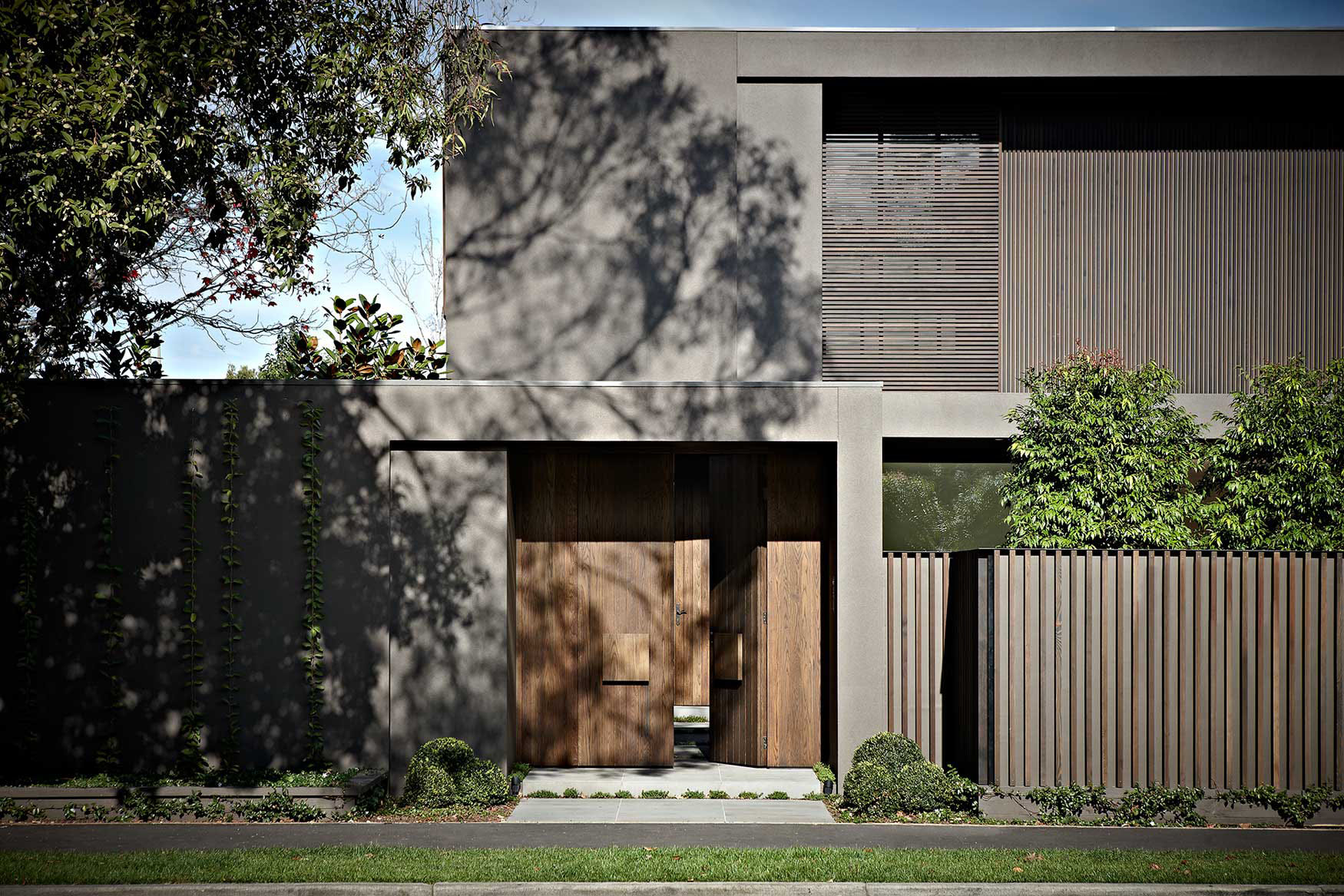 modern-architectural-house-facade-2021-08-27-19-27-36-utc